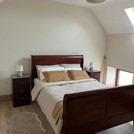 Tom Rocky'S Farmyard Villa Templemore Buitenkant foto